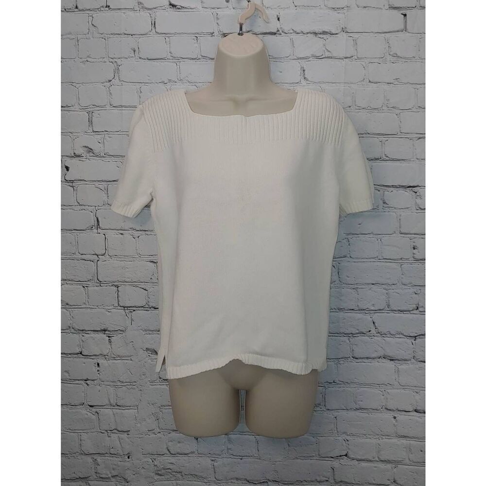 Carolyn Taylor Essential Vintage Women's Size Medium White Sweater